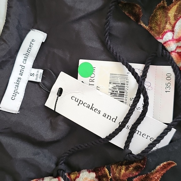 NWT Cupcakes And Cashmere Valda Velvet Burnout Dress Mini Small Floral - Picture 10 of 10